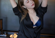 吃瓜女网红图片背景照,揭秘网红背后的神秘背景